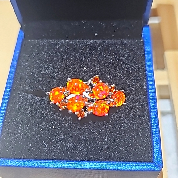 Opal Ring - Picture 2 of 3